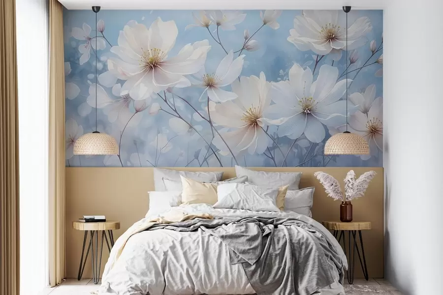 Fototapete Zarte weiße Blumen mit weichen Blütenblättern vor einem verschwommenen blauen Hintergrund, der eine heitere und ätherische Atmosphäre schafft w08412