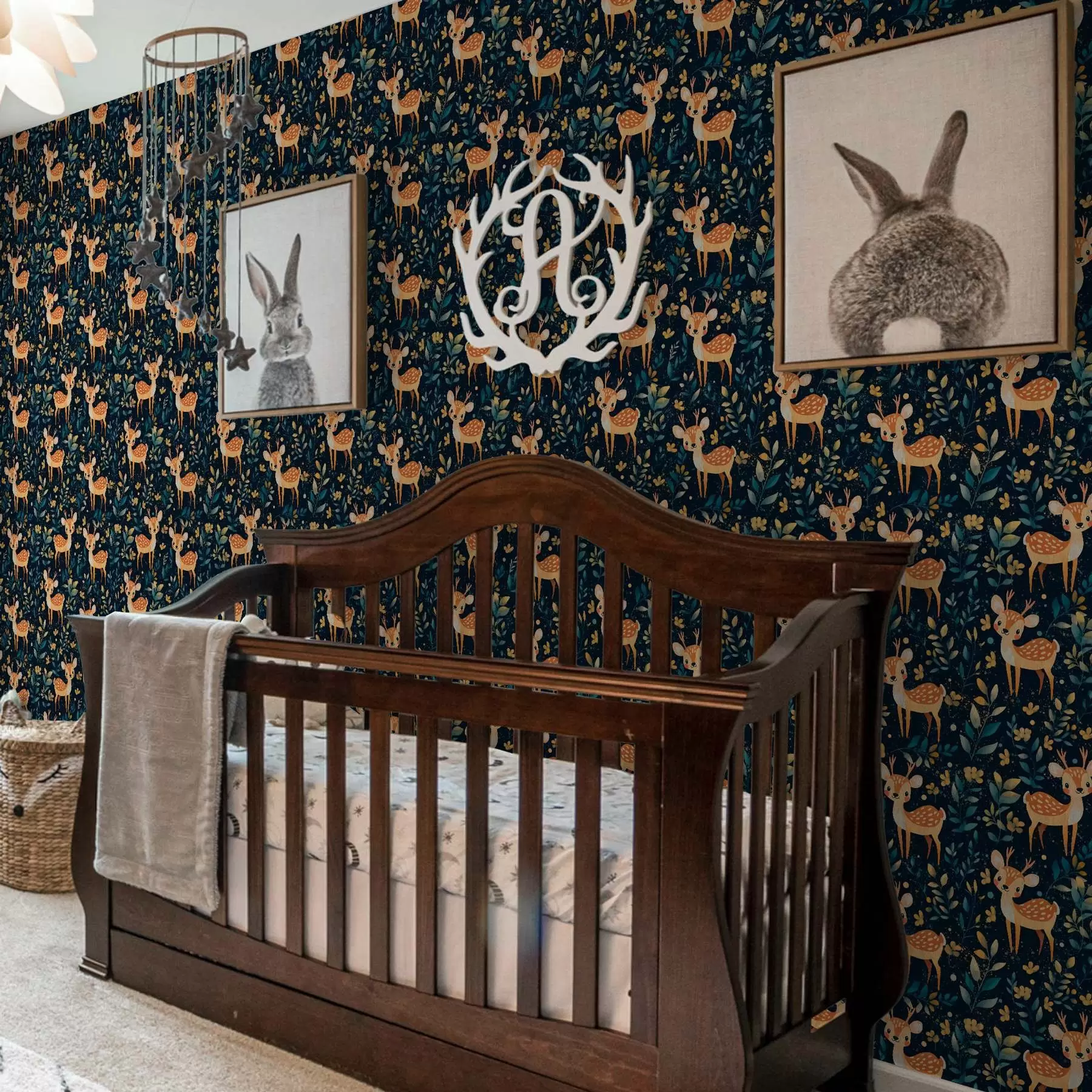 fototapeter Rådyr i en mørk skov med gule blade a00124