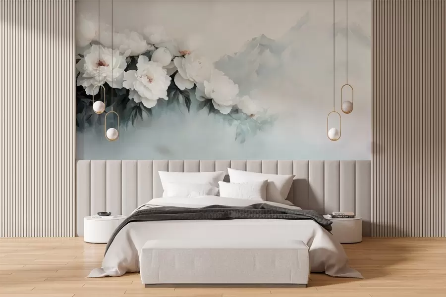 Fototapete malerische üppige weiße Pfingstrosen vor der Kulisse nebliger Berge w03965