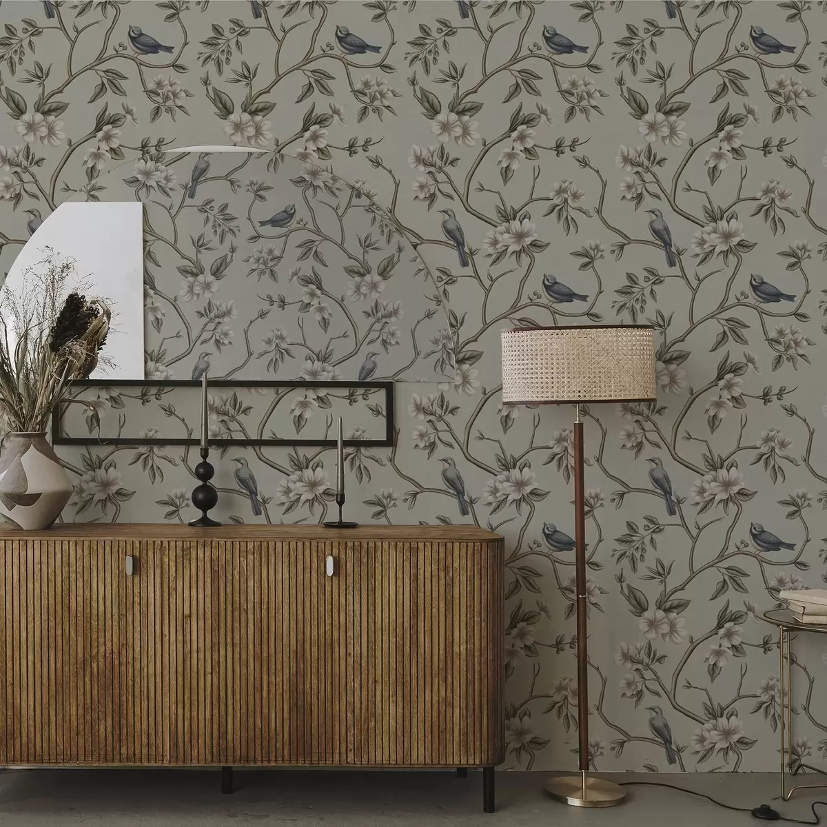 Baggrund Grene med fugle og hvide blomster på en sart baggrund a00303