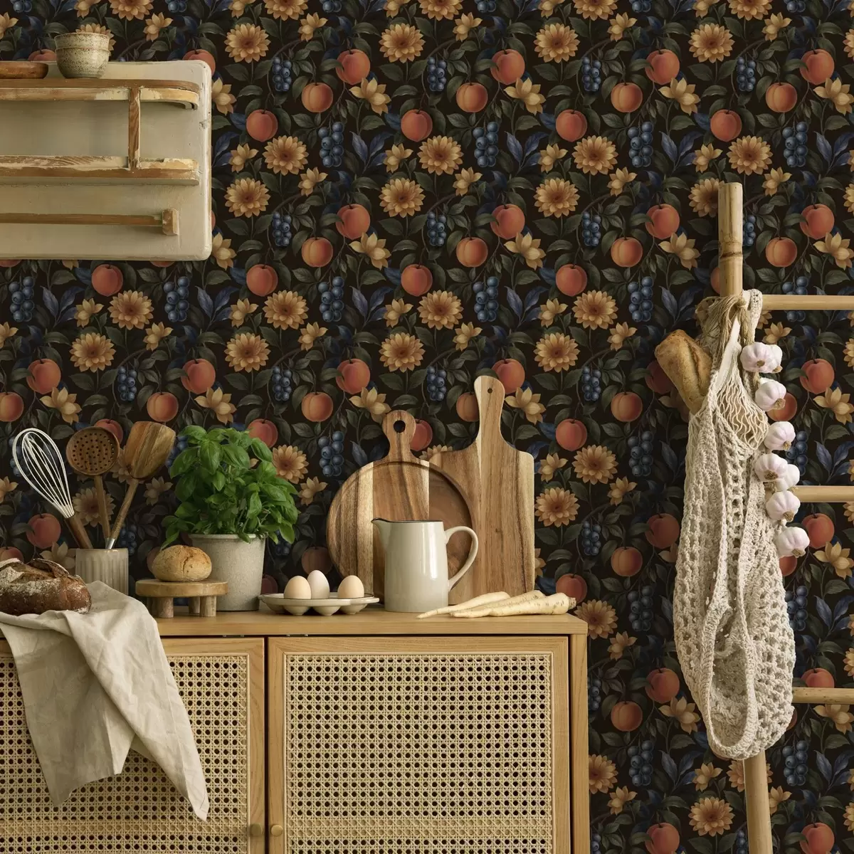 Tapete Früchte und gelbe Blumen auf dunklem botanischem Hintergrund a00395