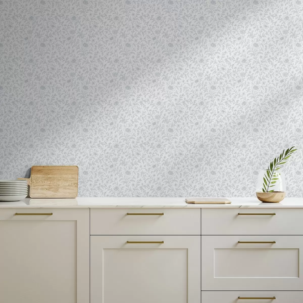 Tapete Feine blaue Blumen in Strichzeichnung auf cremefarbenem Hintergrund a00576