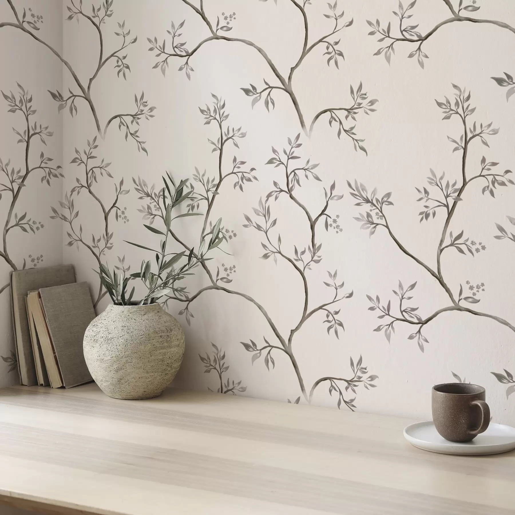 Murale Branches délicates et feuillues sur un fond crème chaud a00597v1