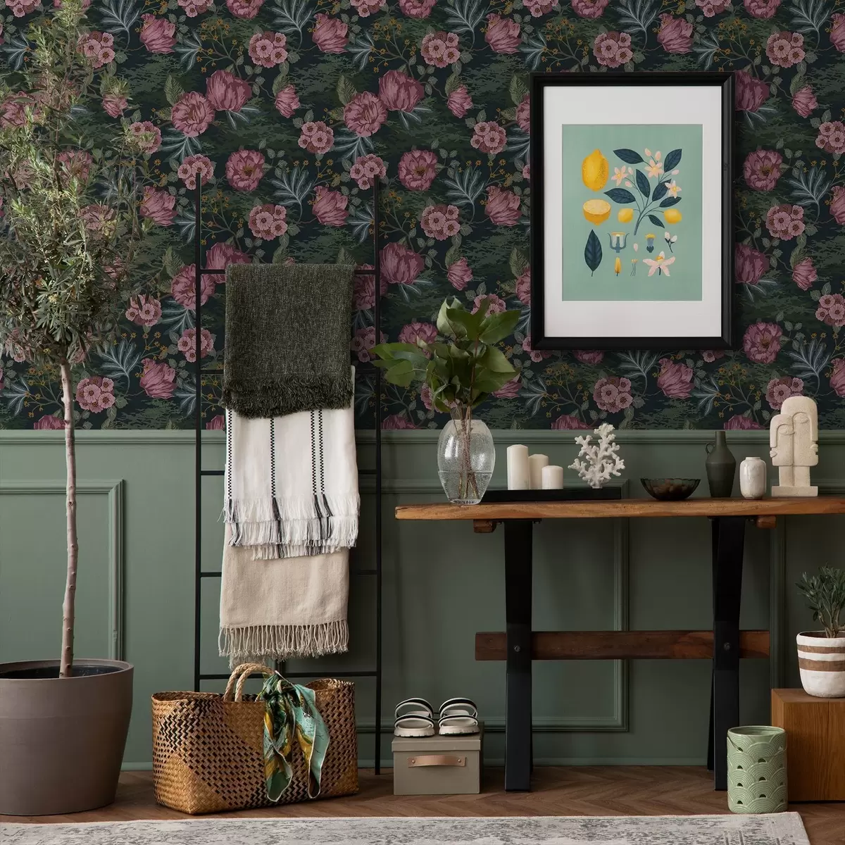 Tapete Dunkle Flora mit rosa Blüten und Blättern, tiefer Hintergrund a00724