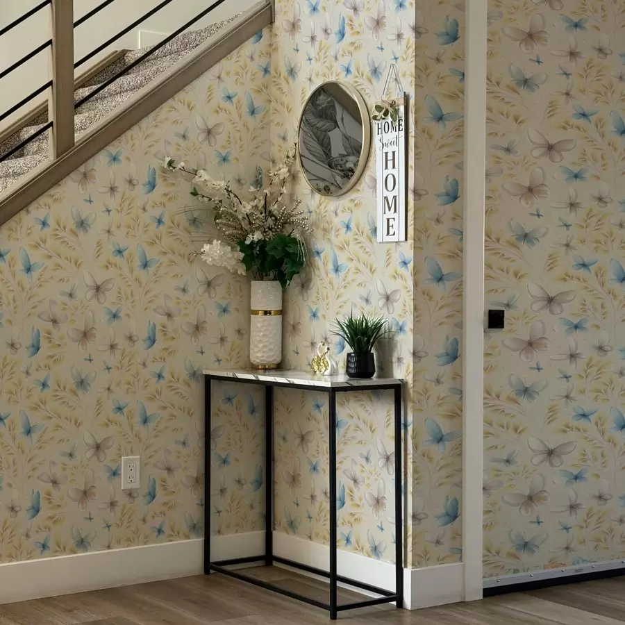 fototapeter Lyse sommerfugle blandt gule blade på en lys baggrund a00795