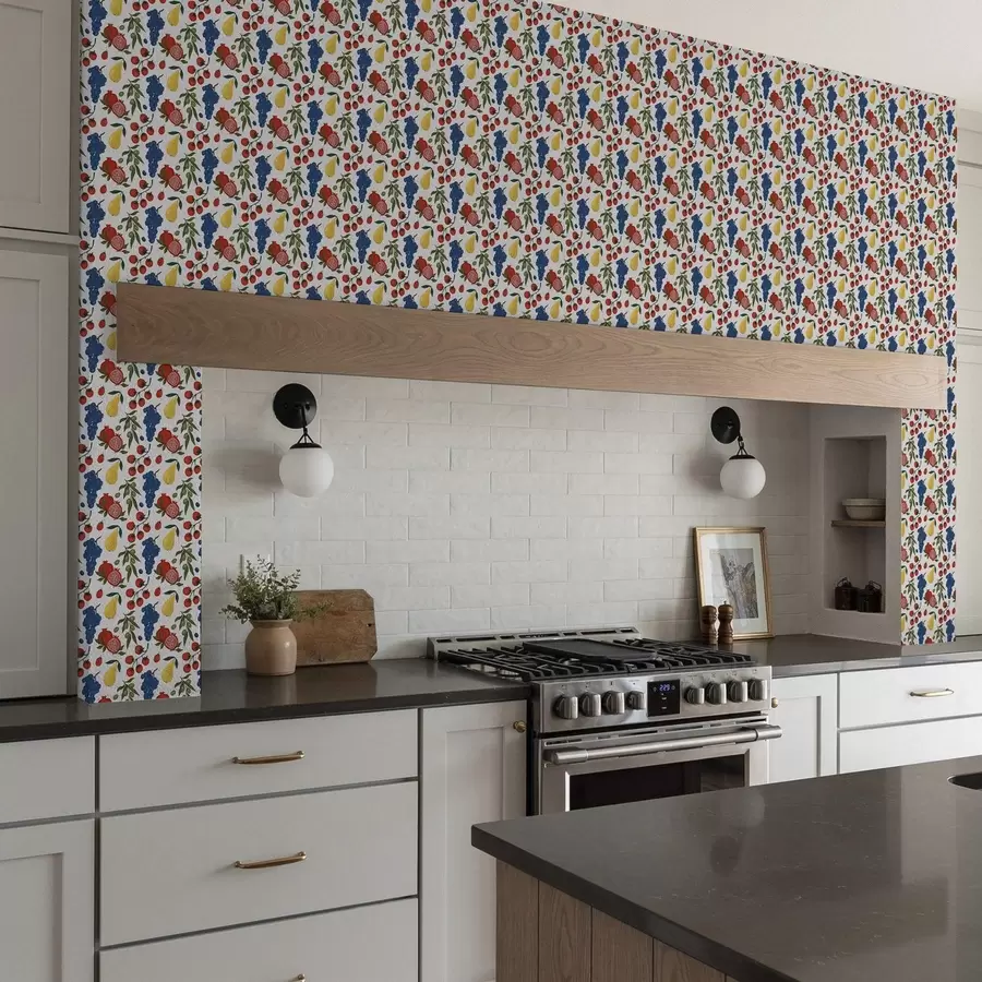 Murale Fruits juteux : grenades, raisins, poires sur fond blanc a00801