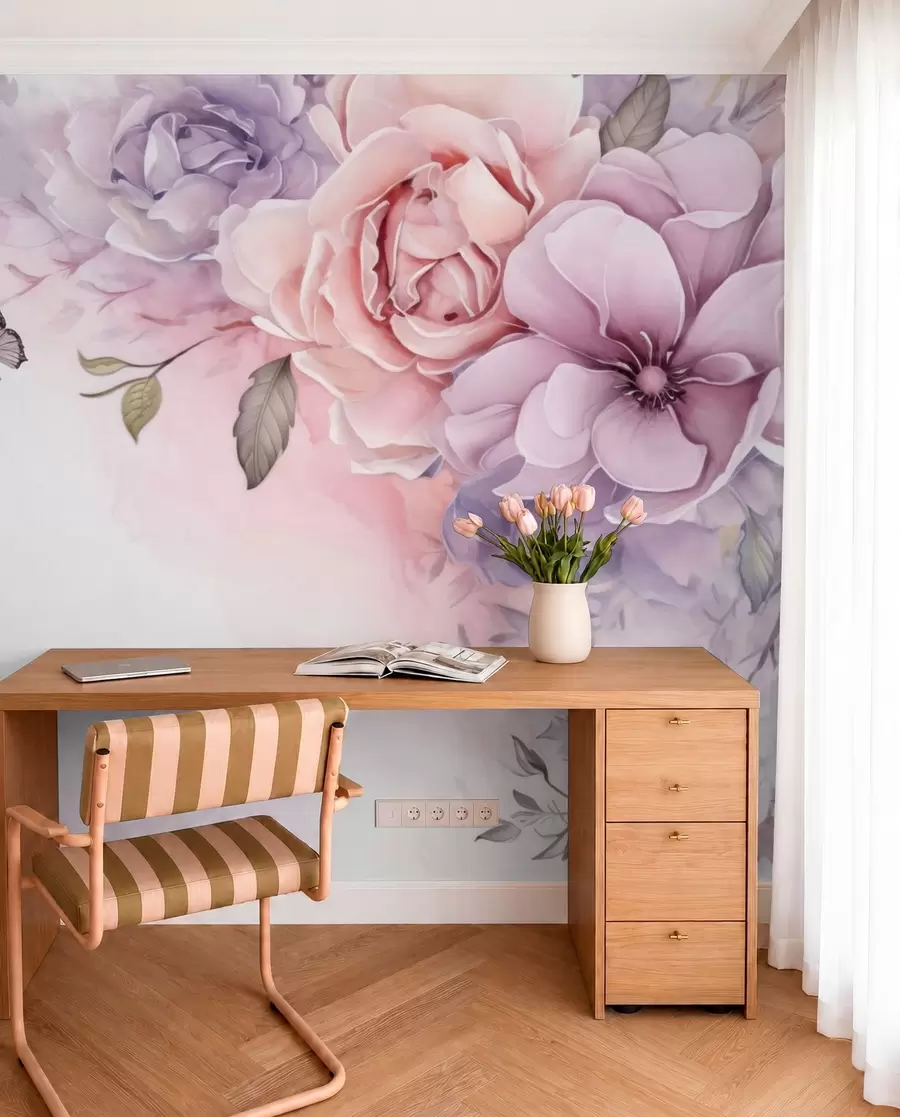 fototapeter Delikate lyserøde og lilla blomster med en sommerfugl w04711