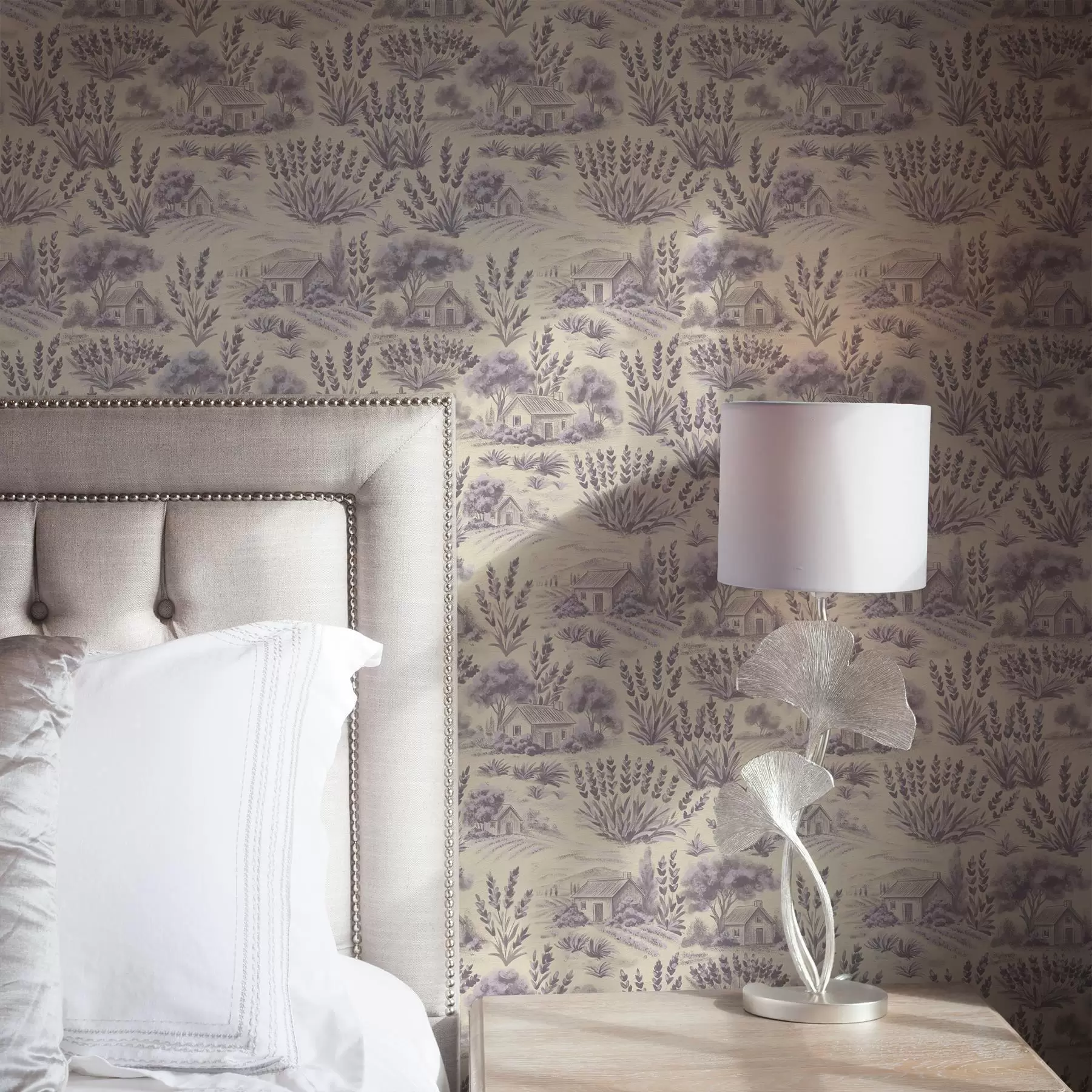 Fototapete Lavendelfelder und Häuser in Pastelltönen a00765