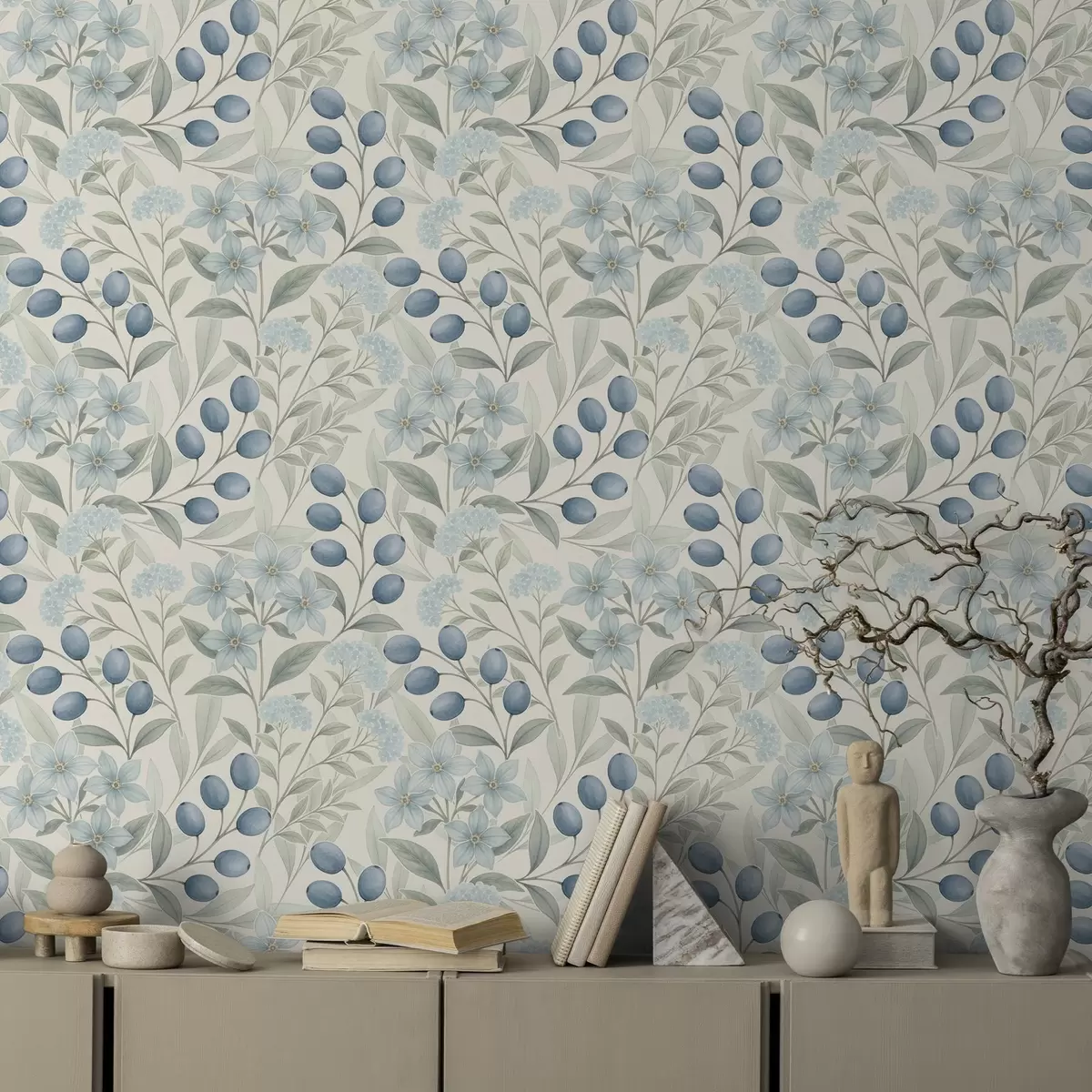 Tapete Blaue Beeren und helle Blüten auf Elfenbein a00872