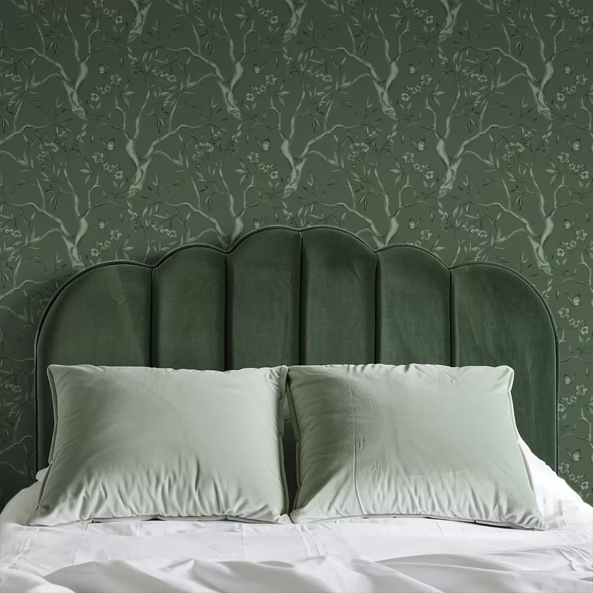 Baggrund Grønne blomstrende grene med sommerfugle på en mørk baggrund a00951v3