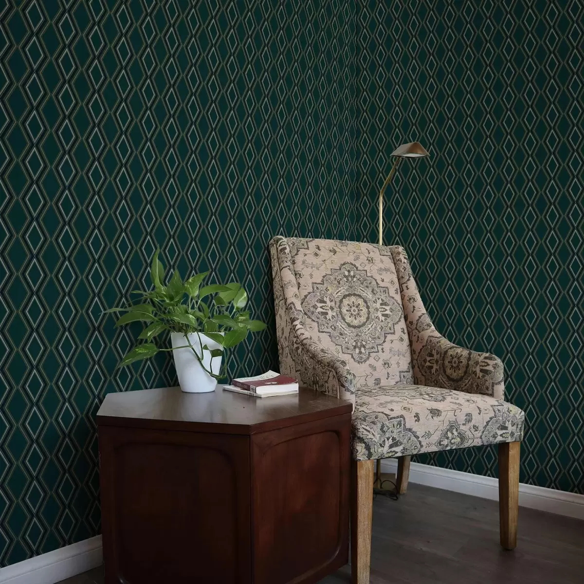 Tapete Dunkelblaugrüner Hintergrund mit vertikalen Reihen aus Rauten a00976