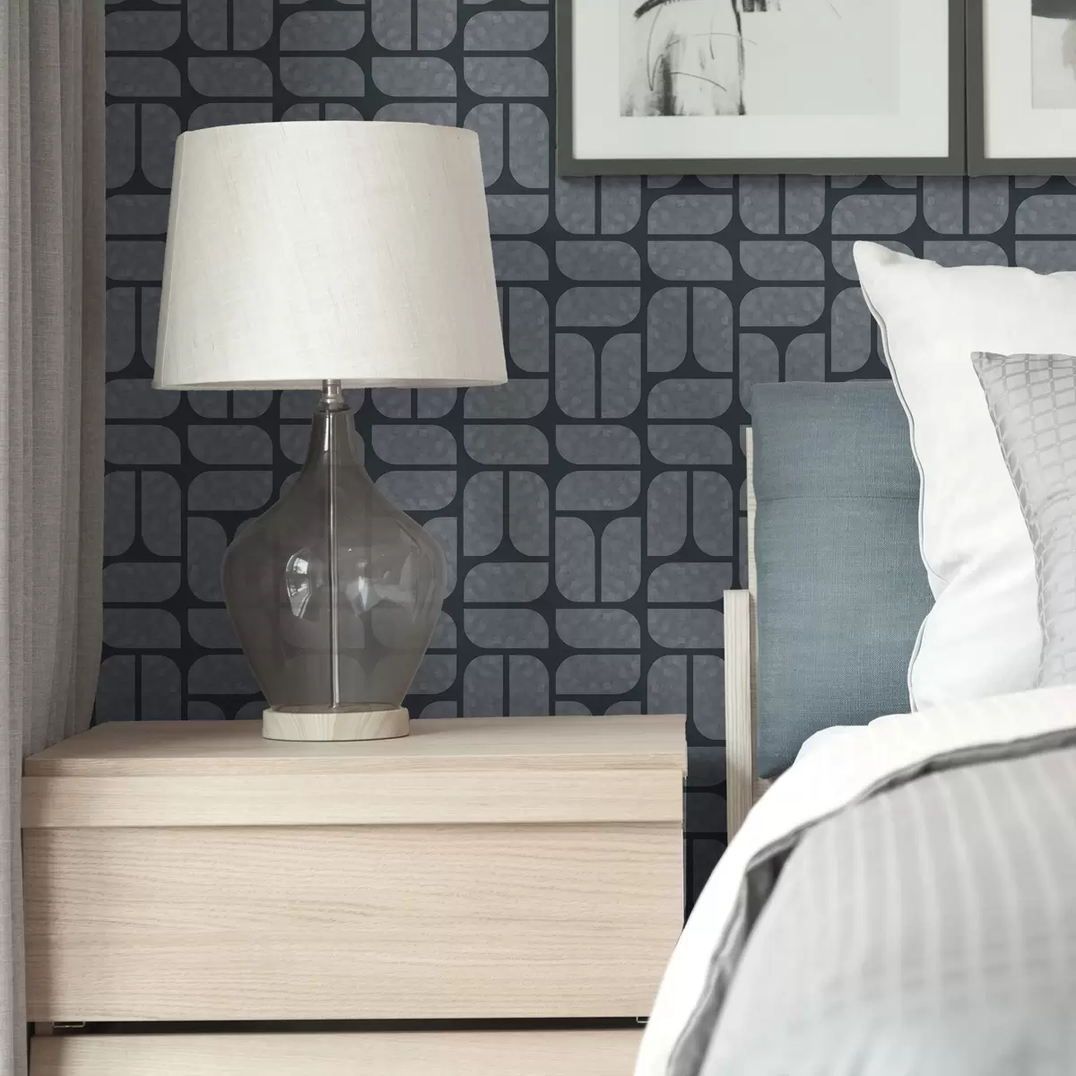 Tapete Dunkler Hintergrund mit grauem Mosaik aus abgerundeten Modulen a01069v1