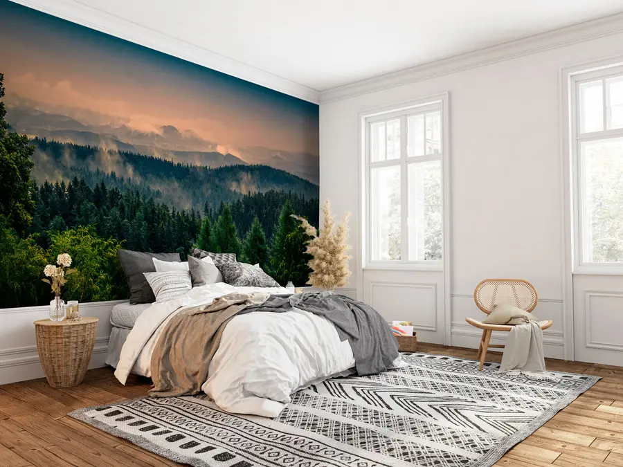 Fototapete Schöner Frühlingssonnenuntergang in einem nebligen Wald u72174