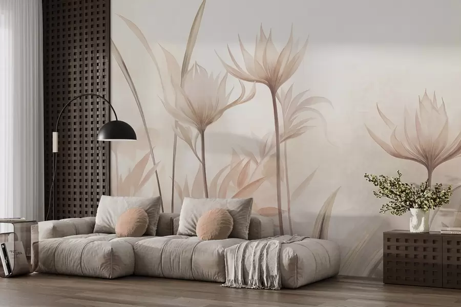 Murale Fleurs translucides aux textures variées, dans des tons doux de pêche et de beige, dotées de longues tiges et de feuillage w10028